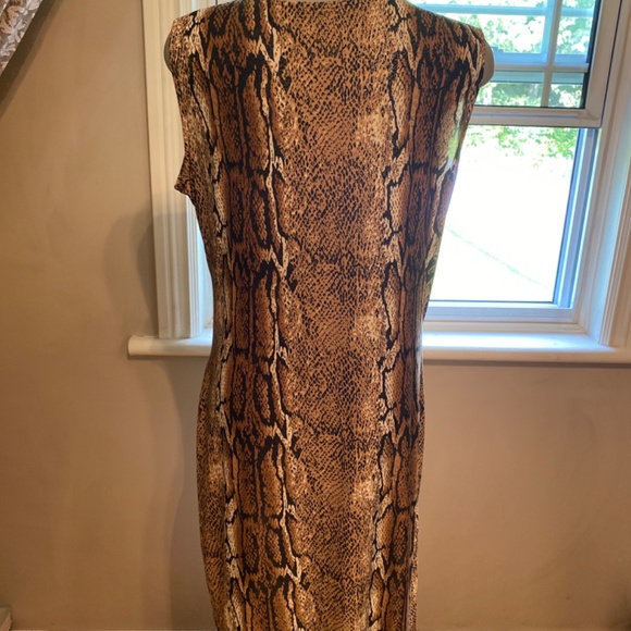 Kische Bodycon Dress NWOT - Picture 6 of 11